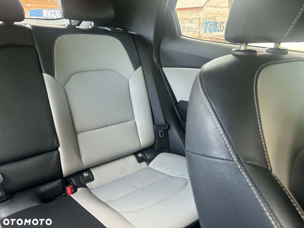 Kia XCeed 1.6 CRDi VISION - 19