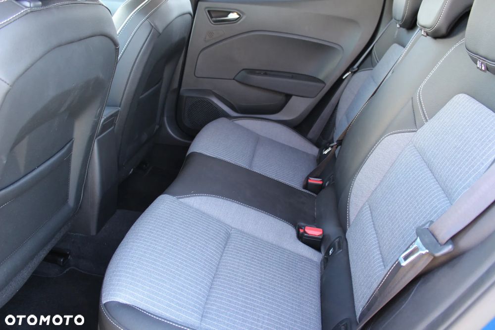 Renault Clio 1.6 E-TECH Intens - 10