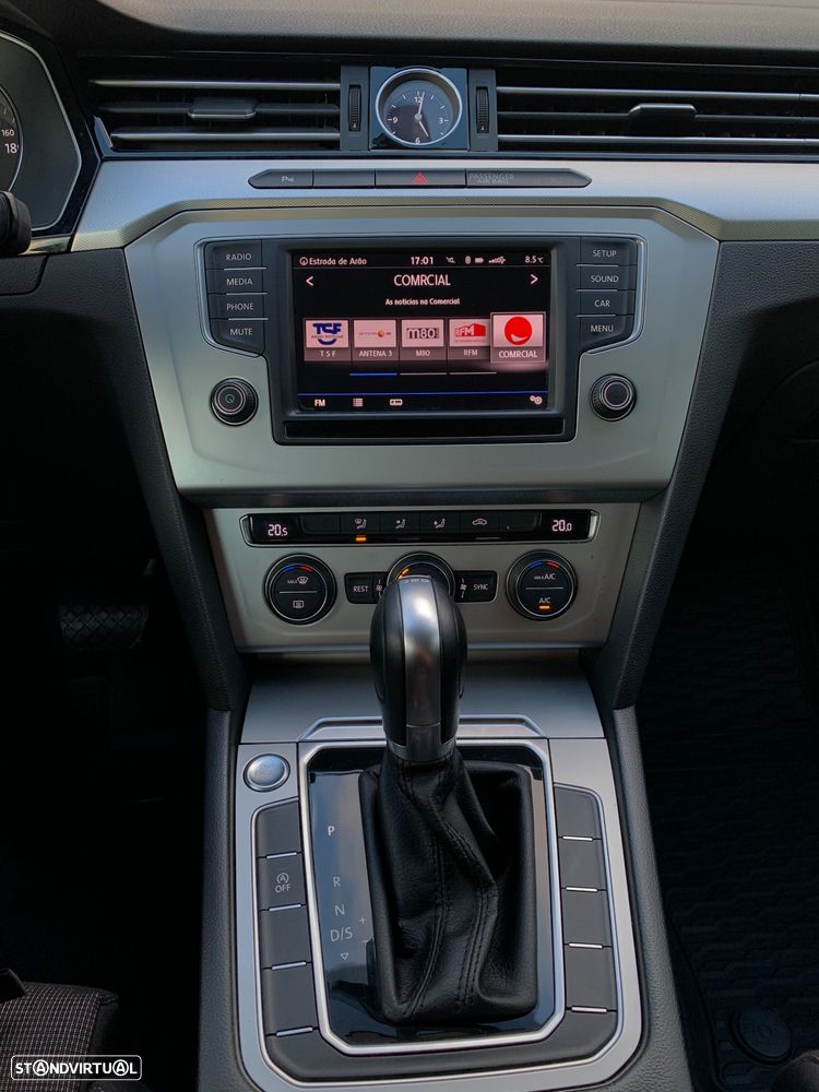 VW Passat Variant 2.0 TDi Business Package DSG - 13