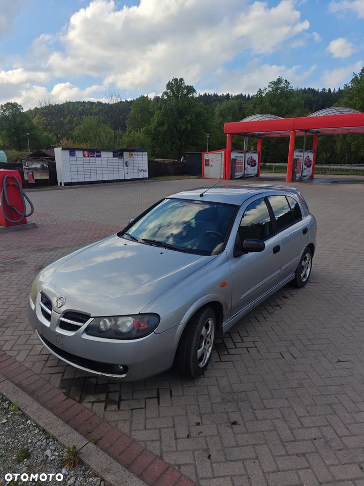Nissan Almera 1.5 Visia + - 2