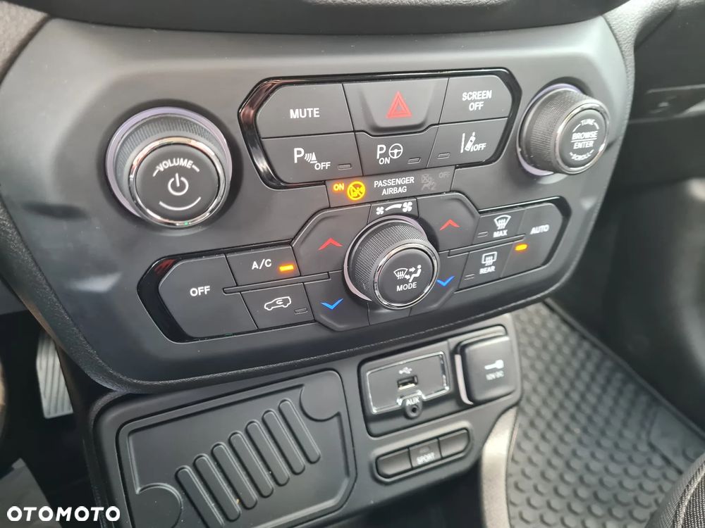 Jeep Renegade 1.3 GSE T4 Turbo Limited FWD S&S - 18