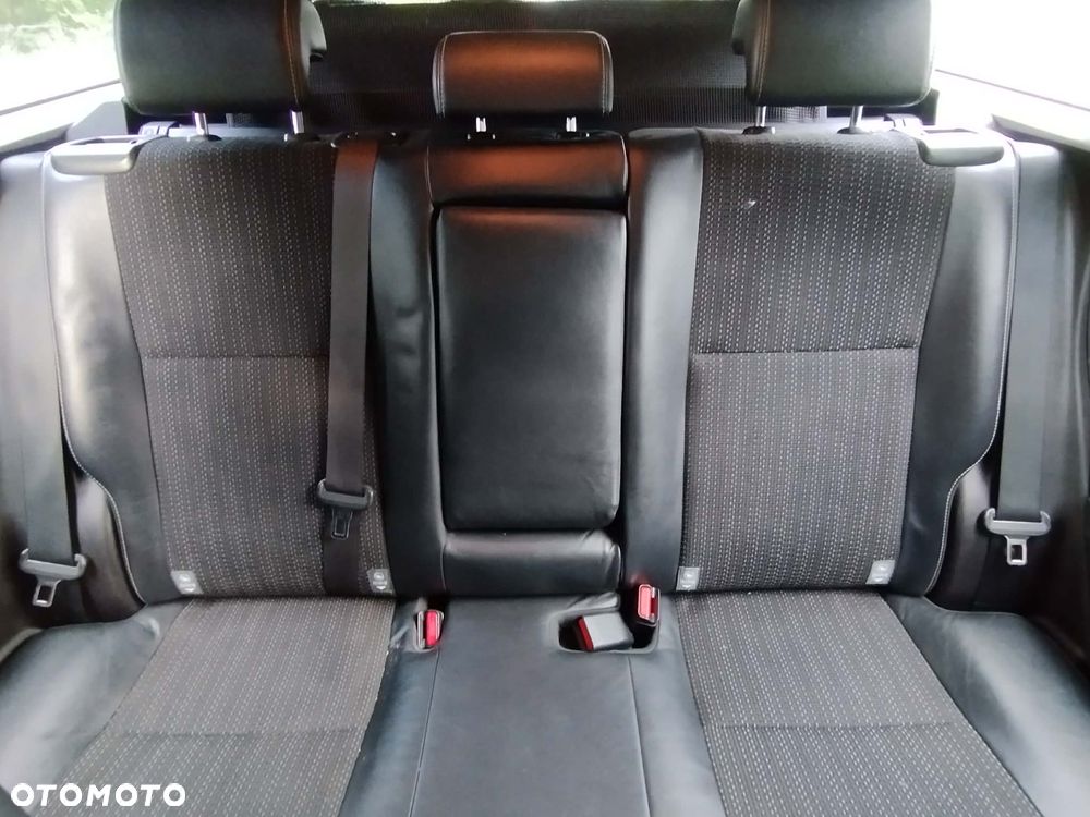 Toyota Auris 1.6 Dynamic - 10