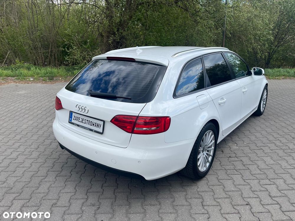 Audi A4 Avant 2.0 TDI DPF Ambition - 6