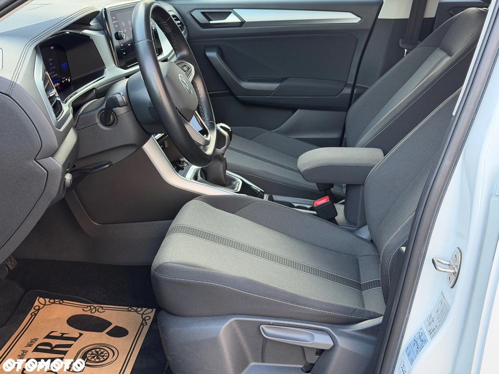 Volkswagen T-Roc - 5