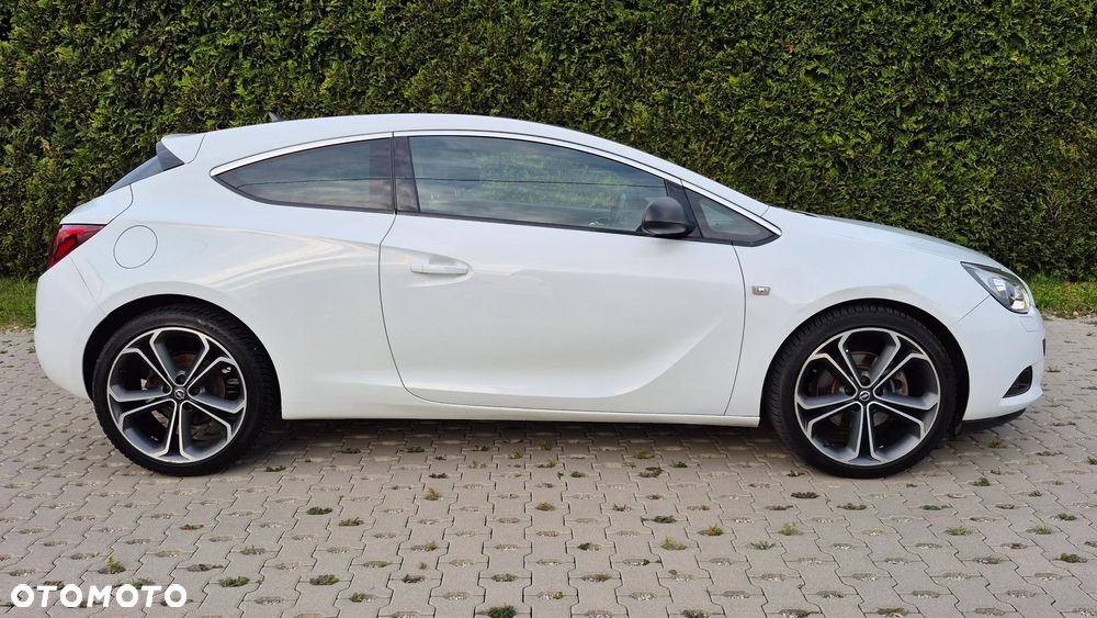 Opel Astra 1.6 Turbo Sport - 17