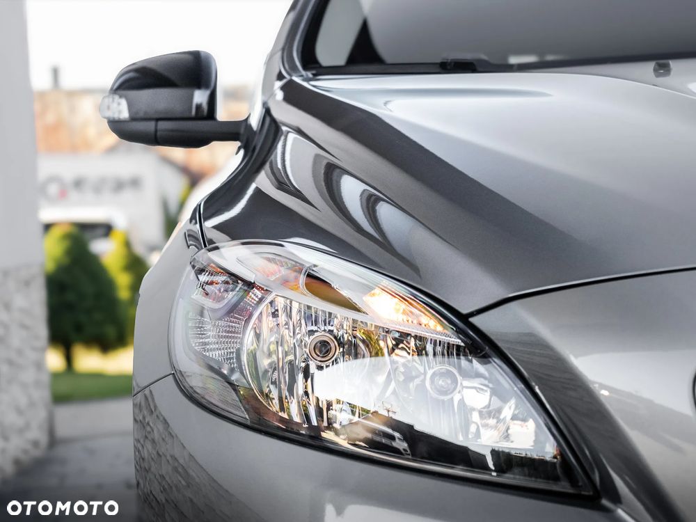 Volvo V40 Cross Country D2 Momentum - 36