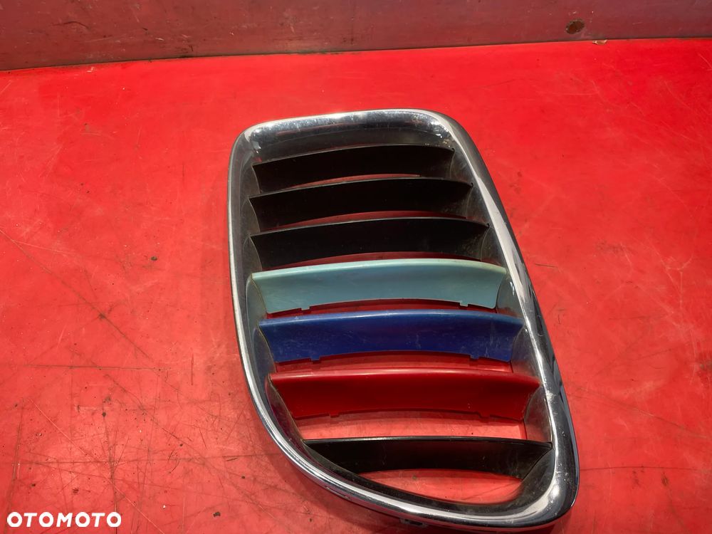 BMW X1 E84 KRATKA ZDERZAKA LEWY PRZÓD 2013r - 2