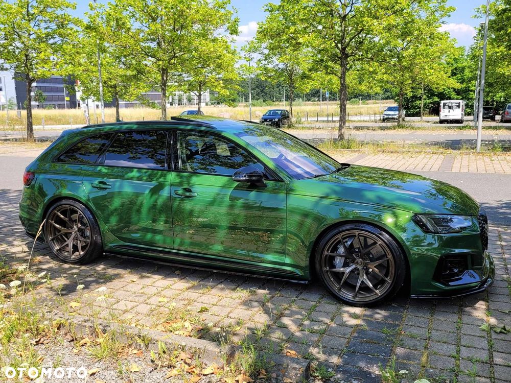 Audi RS4 Avant - 2