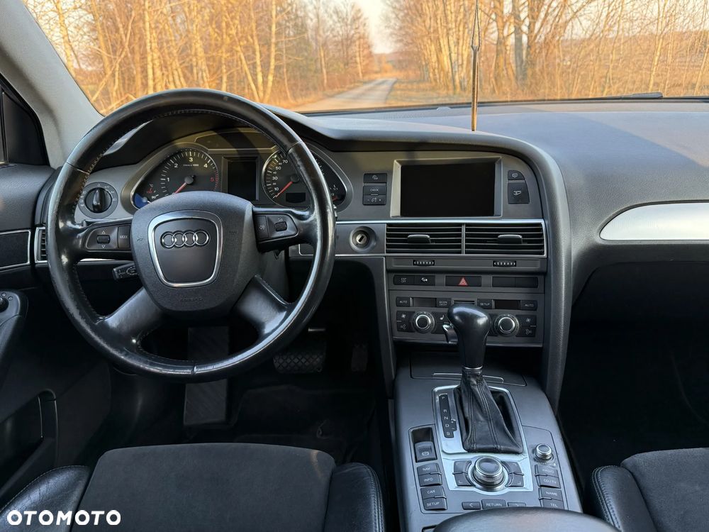 Audi A6 Avant - 17
