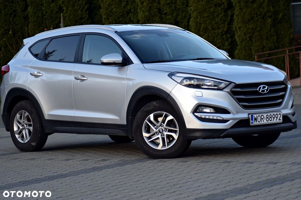 Hyundai Tucson 2.0 CRDi 4WD Automatik Style - 17