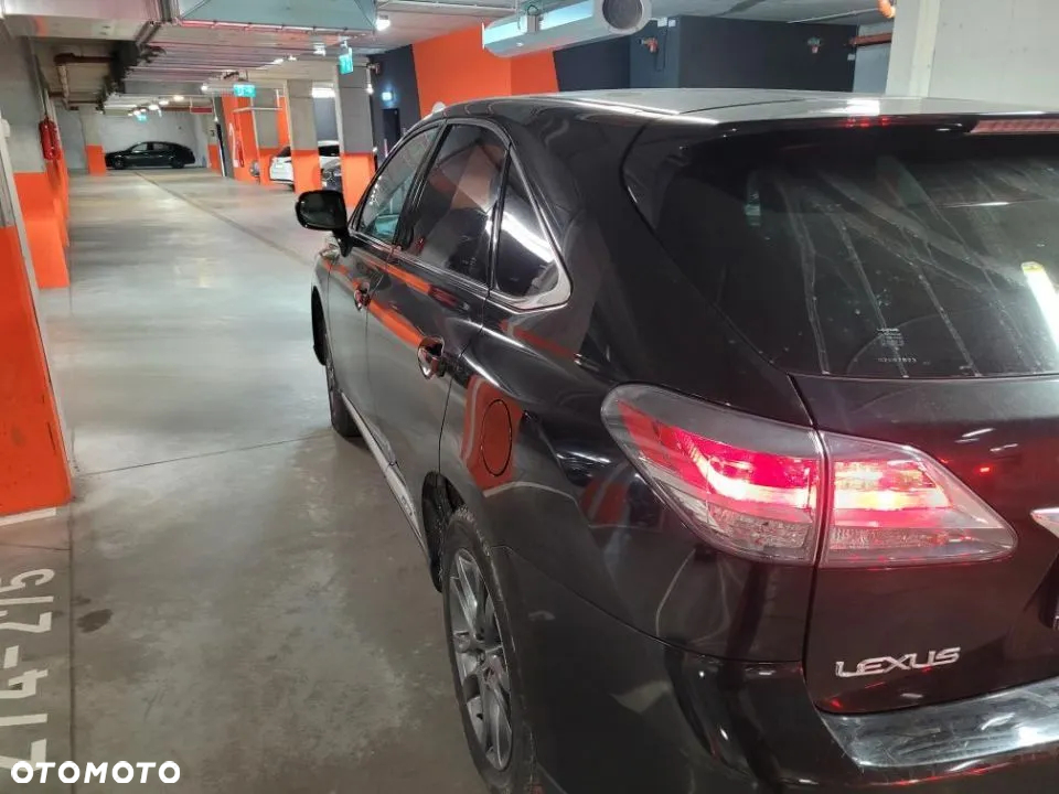 Lexus RX - 4