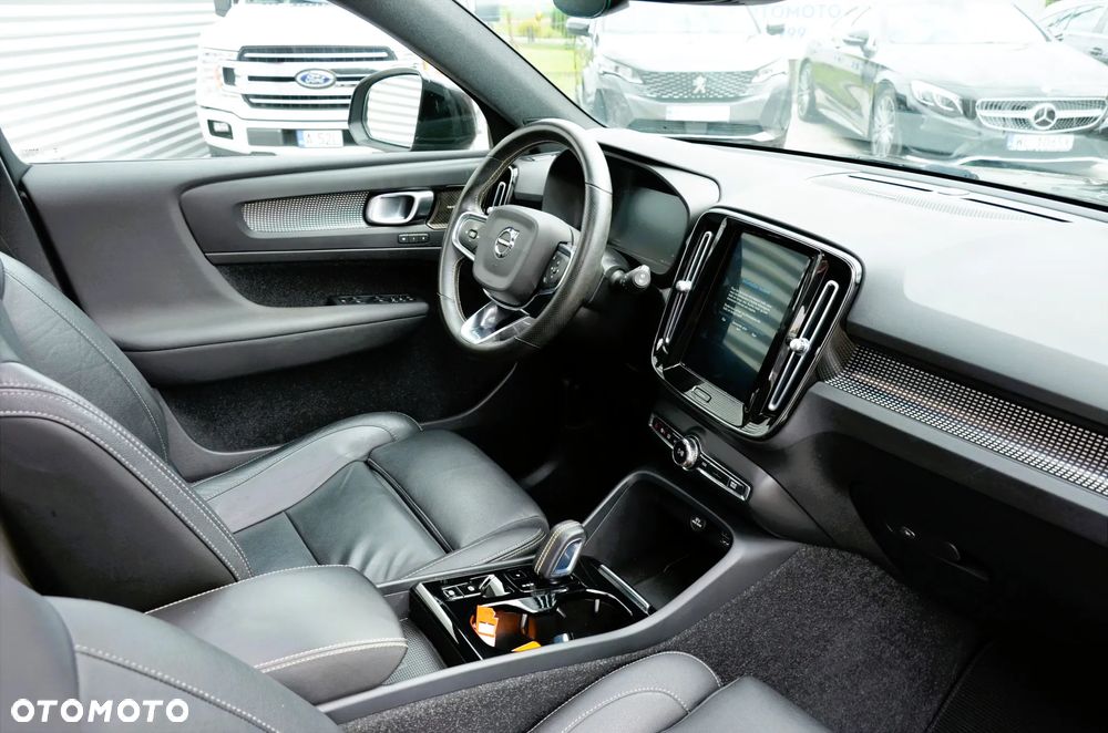 Volvo XC 40 T5 Plug-In Hybrid R-Design - 18