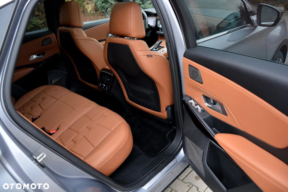 DS Automobiles DS 7 Crossback 2.0 BlueHDi Grand Chic - 23