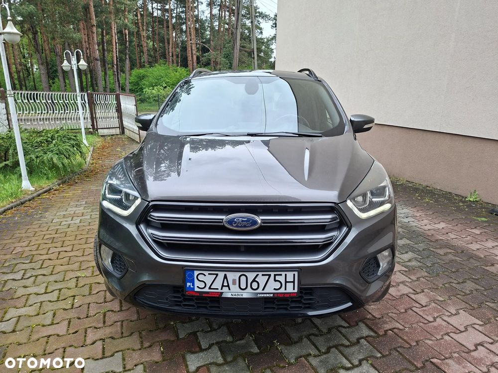Ford Kuga 1.5 EcoBoost 2x4 ST-Line - 7