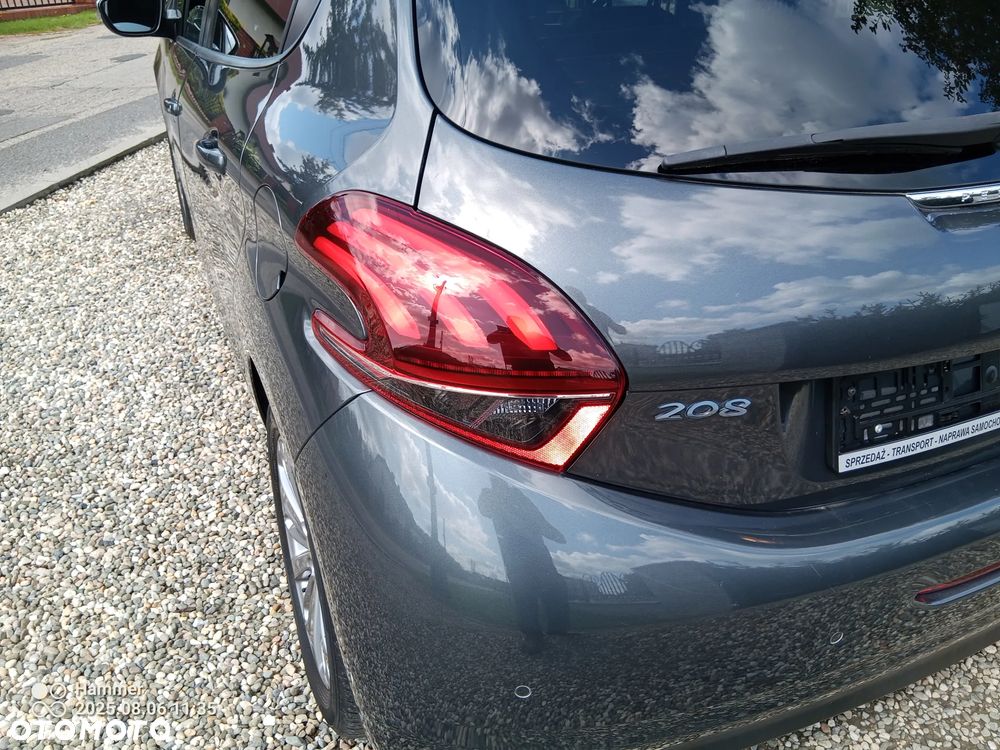 Peugeot 208 1.2 PureTech Style - 8