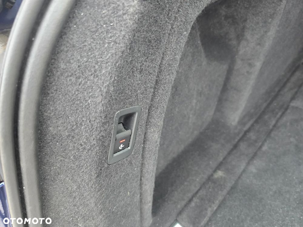 Audi A4 Avant 40 TDI S tronic design - 20