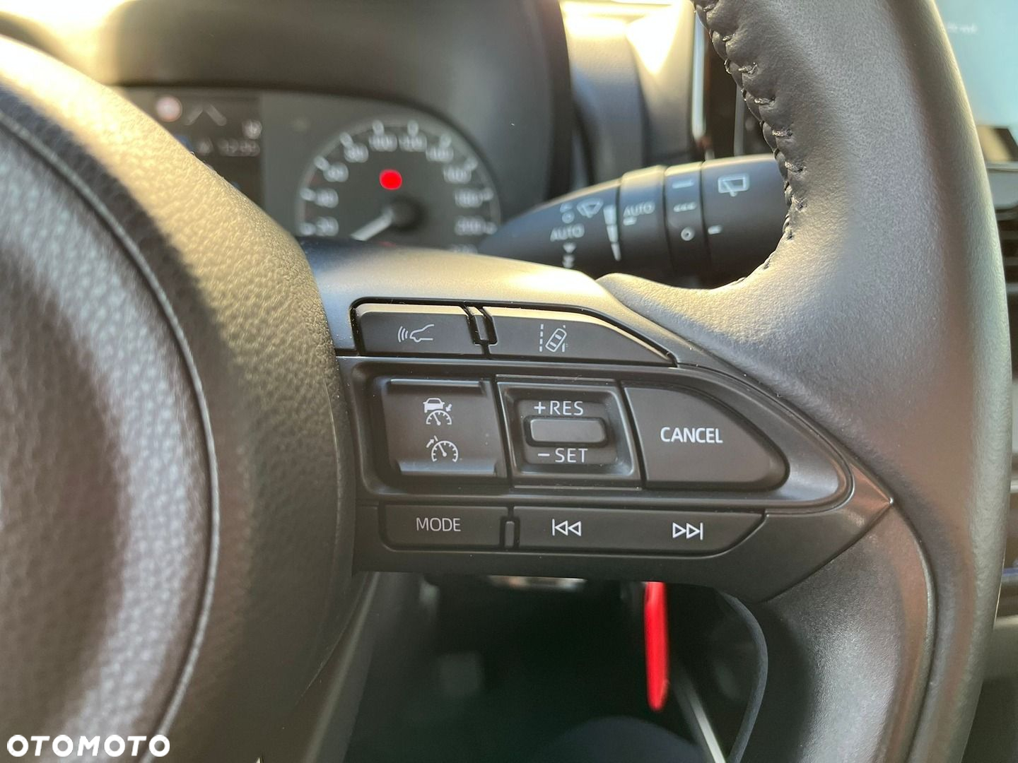Toyota Yaris - 24
