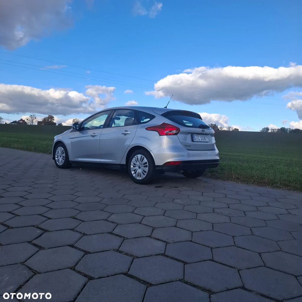 Ford Focus - 4