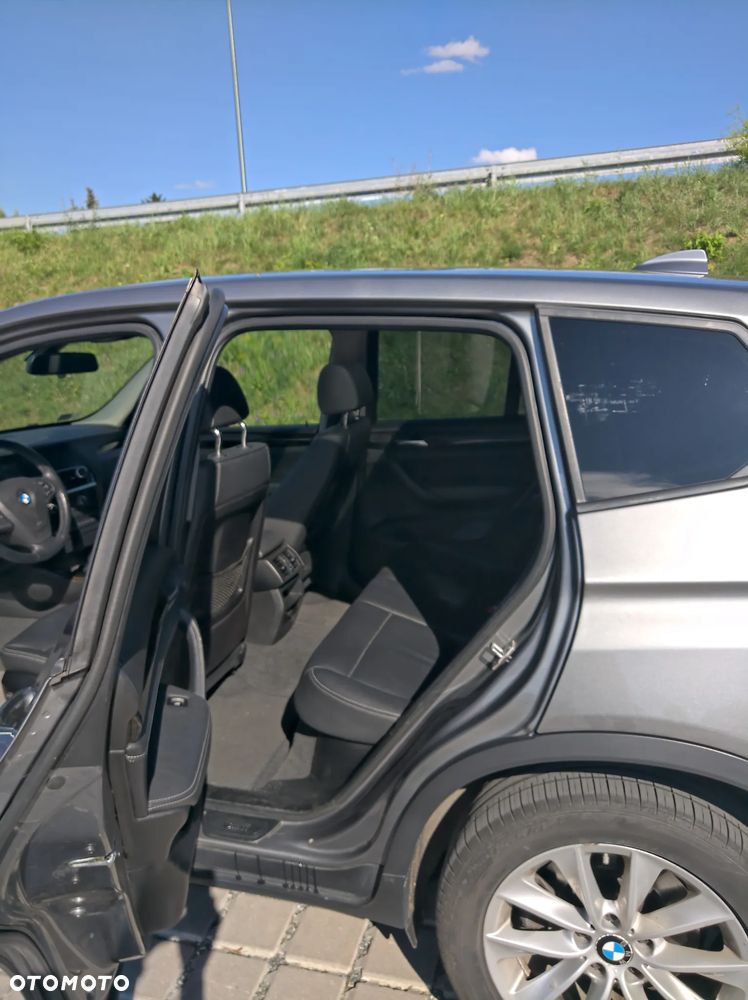 BMW X3 28i xDrive - 14
