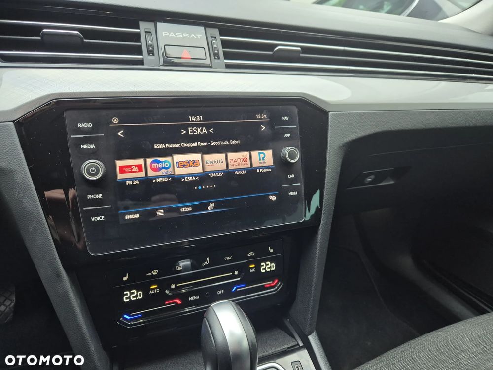 Volkswagen Passat Variant 2.0 TDI SCR DSG Business - 13