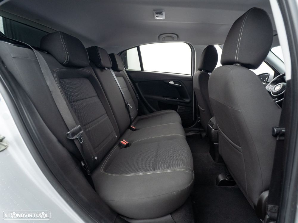 Fiat Tipo 1.3 MultiJet Life - 33