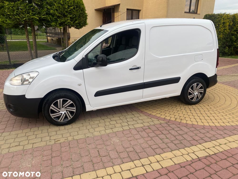 Peugeot PARTNER 1.6HDI 3-osobowy zakupiony w slonie w Rzeszowie - 6