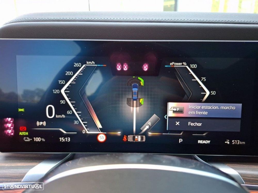 BMW i7 xDrive60 Pack Desportivo M - 18