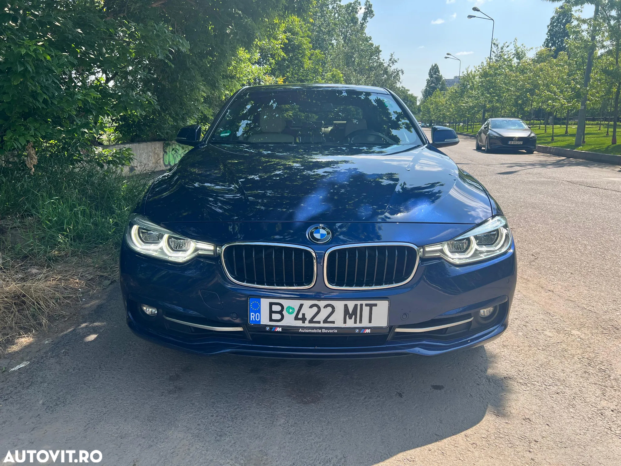 BMW Seria 3 330i xDrive Aut. Sport Line - 11
