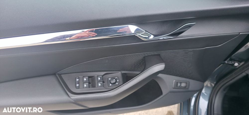 Skoda Octavia 2.0 TDI DSG Ambition - 19
