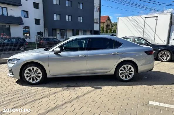 Skoda Superb 2.0 TDI DSG 4X4 Selection - 8