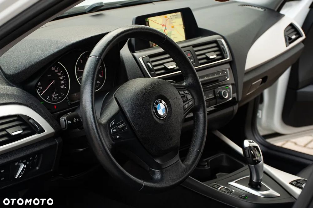 BMW Seria 1 118d Sport - 34