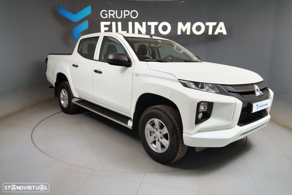 Mitsubishi L200 2.3 DI-D CD Invite 4WD - 2