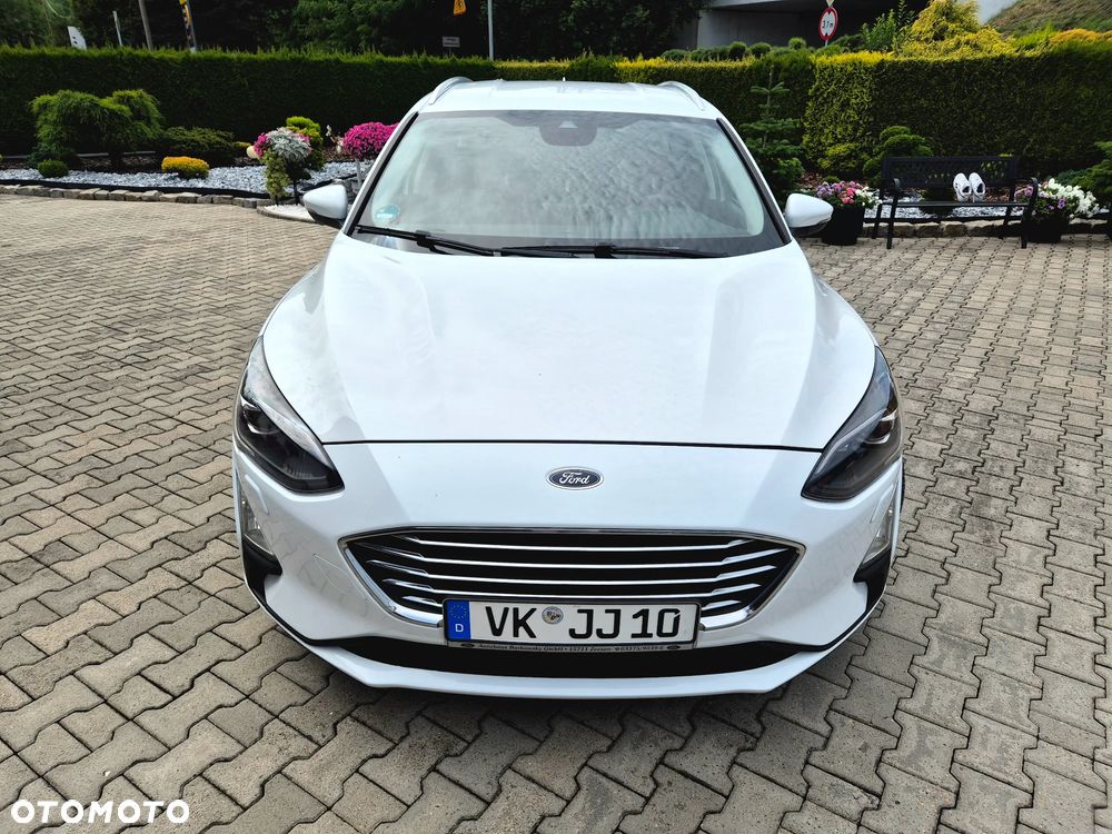 Ford Focus 2.0 EcoBlue Titanium - 10