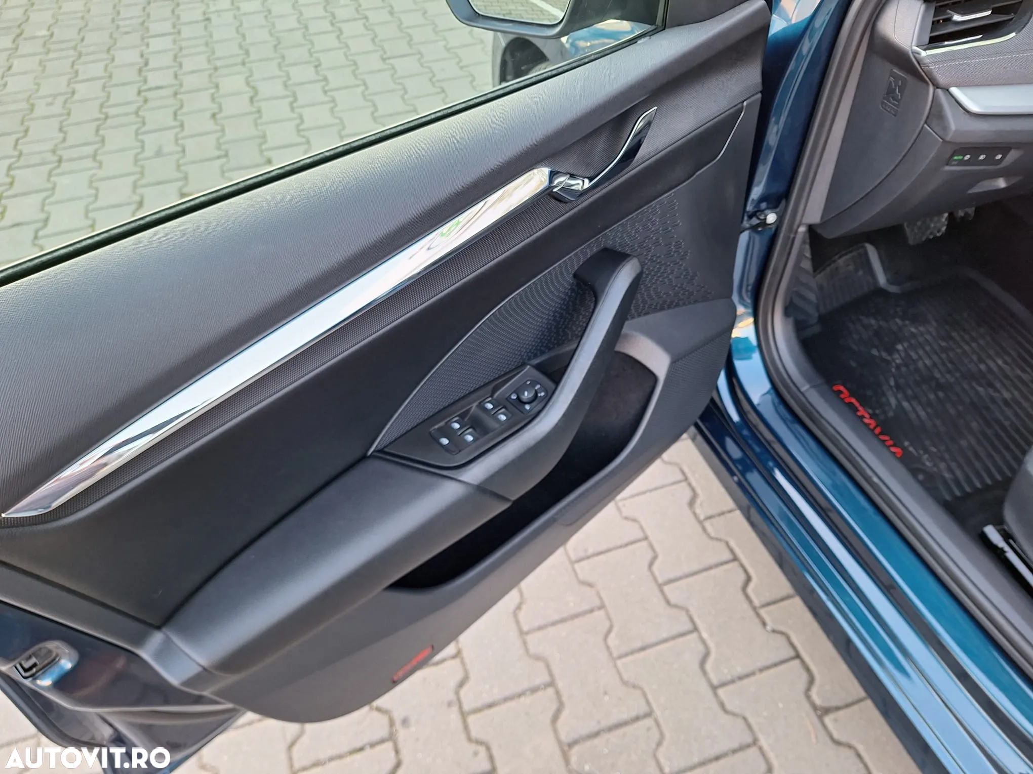 Skoda Octavia 2.0 TDI DSG Style - 13