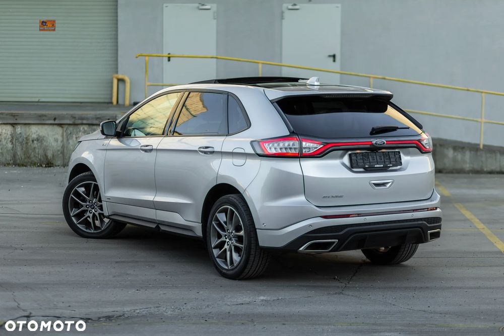 Ford Edge 2.0 TDCi Bi-Turbo 4x4 ST-LINE - 13