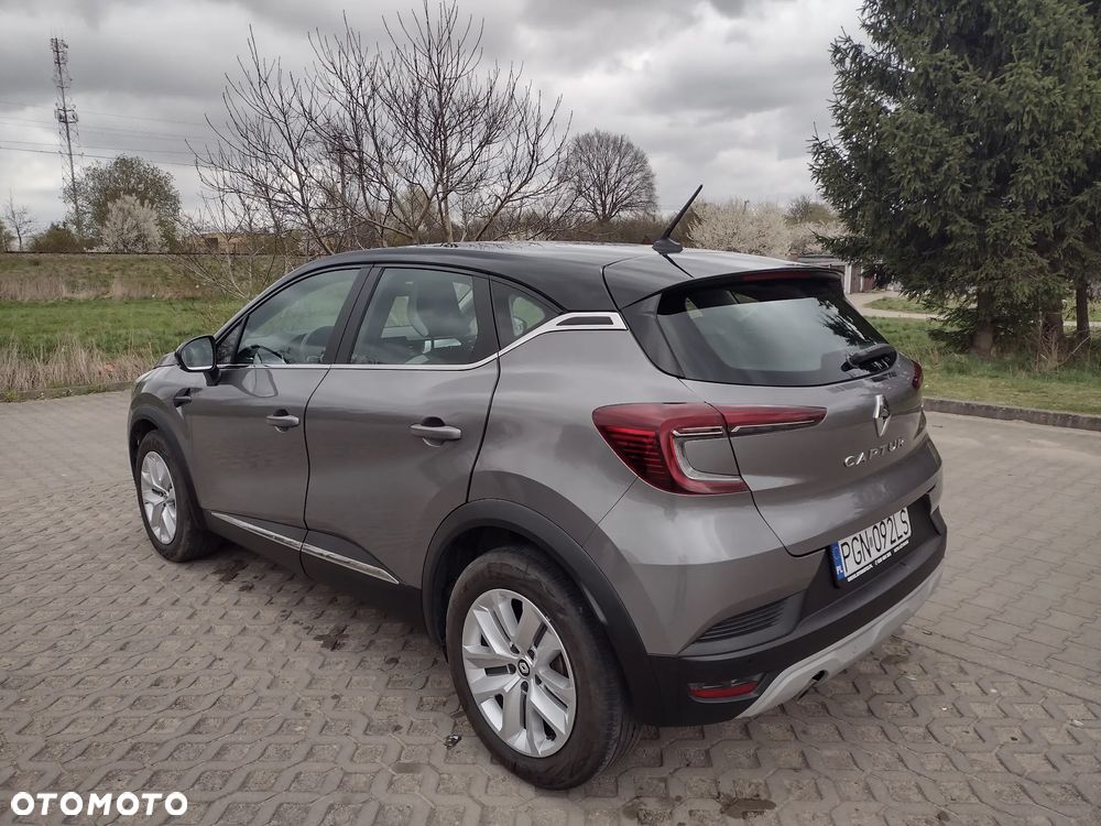 Renault Captur 1.3 TCe Intens EDC - 4
