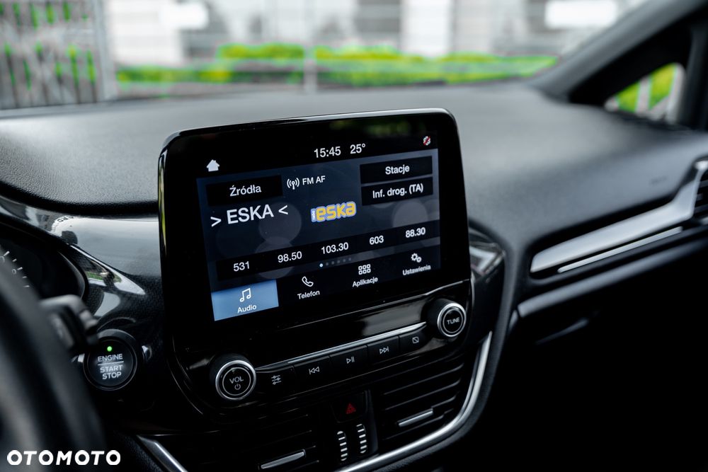 Ford Fiesta 1.0 EcoBoost S&S ST-LINE - 31