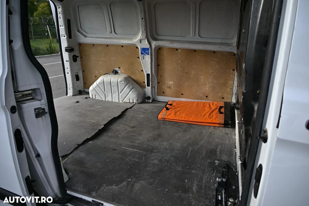Ford Transit Custom - 25