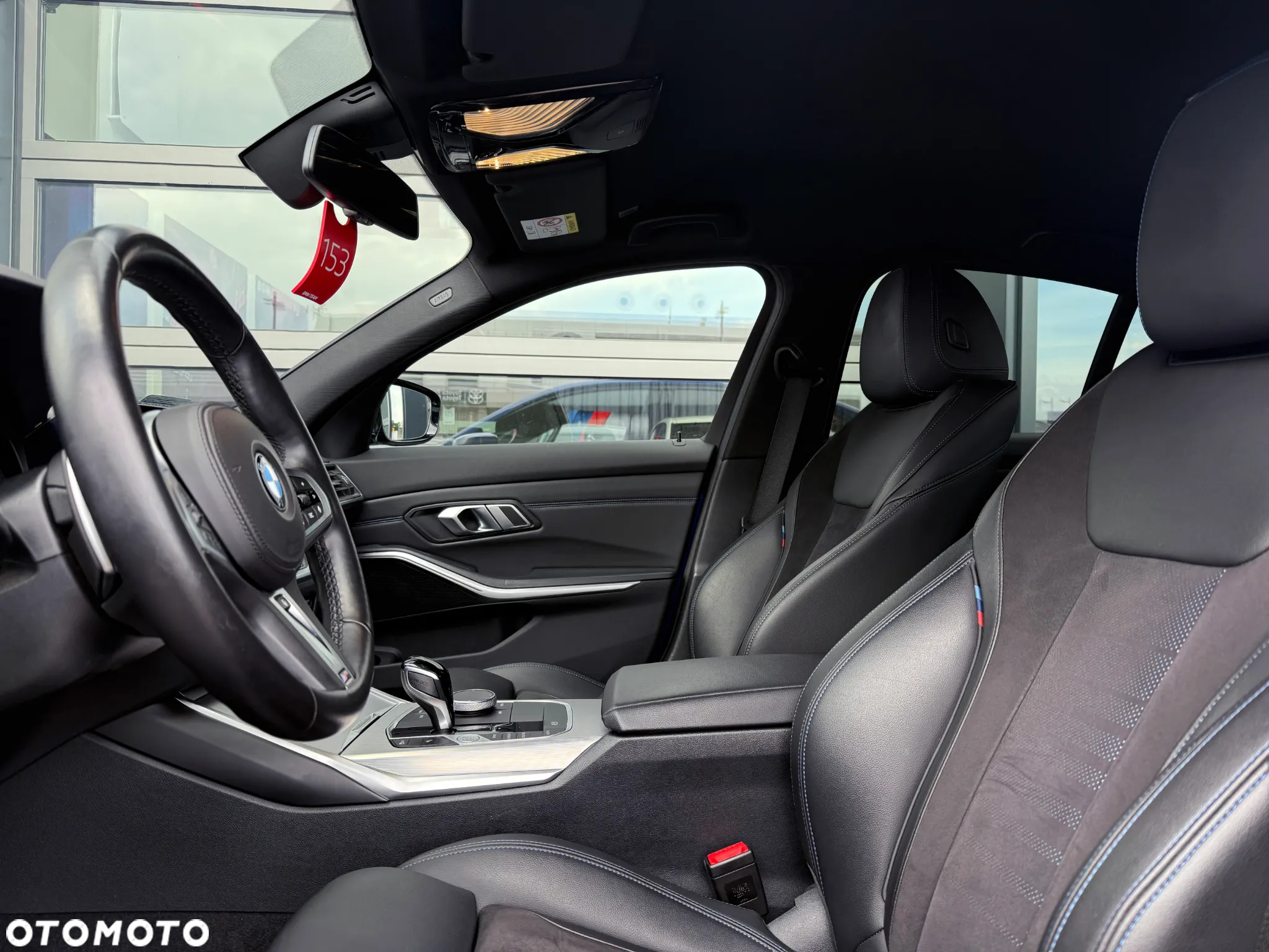 BMW Seria 3 320d M Sport - 12