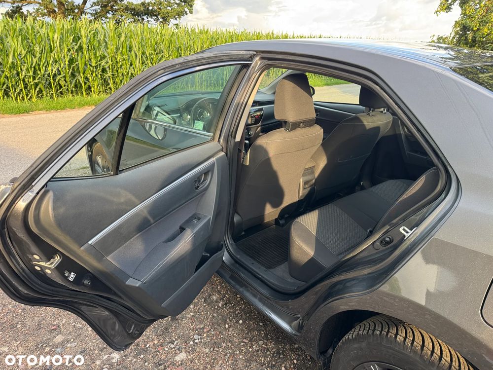 Toyota Corolla 1.6 Premium MS - 9
