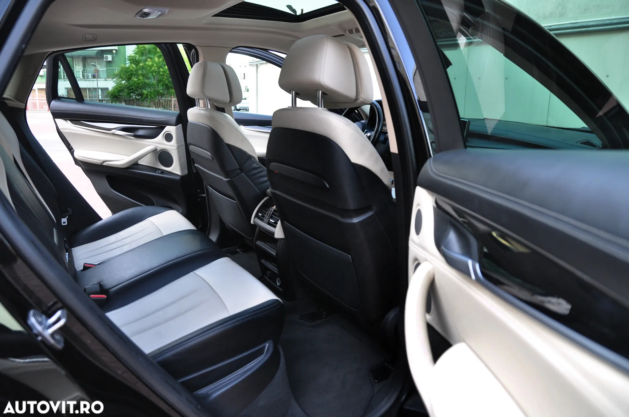 BMW X6 xDrive30d - 13
