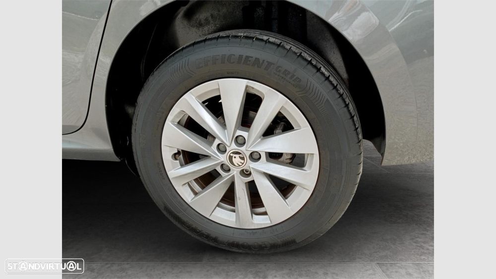 Skoda Kamiq 1.0 TSI Ambition DSG - 11