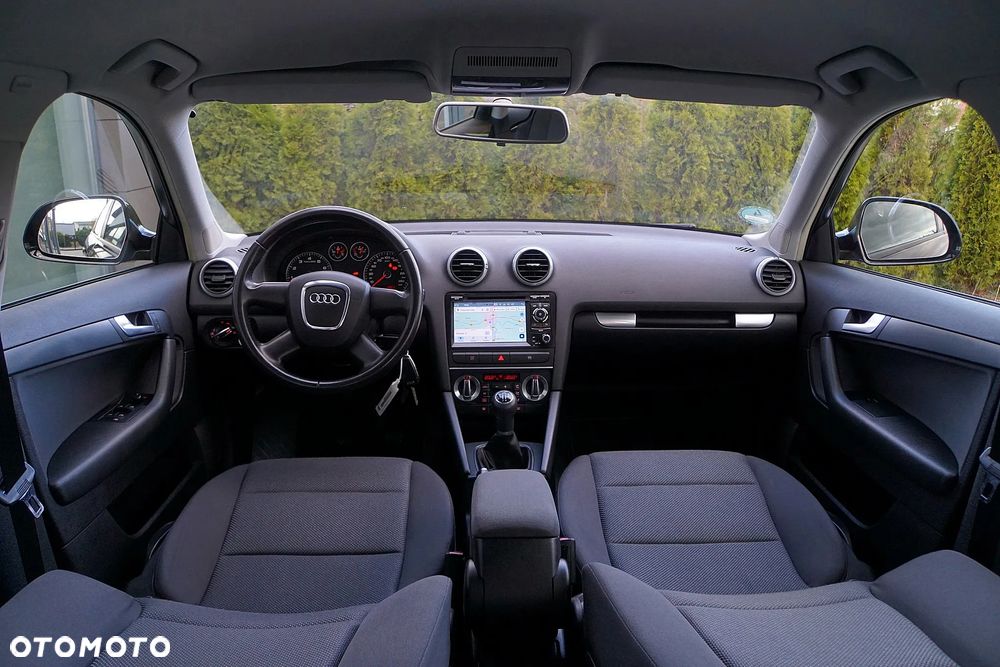 Audi A3 Sportback 1.6 Attraction - 22