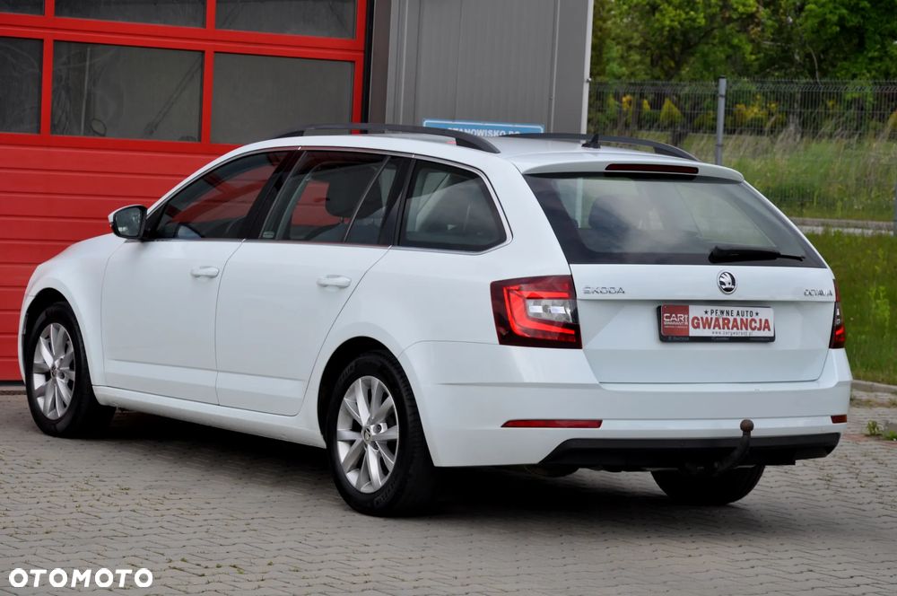 Skoda Octavia 2.0 TDI Edition DSG - 11