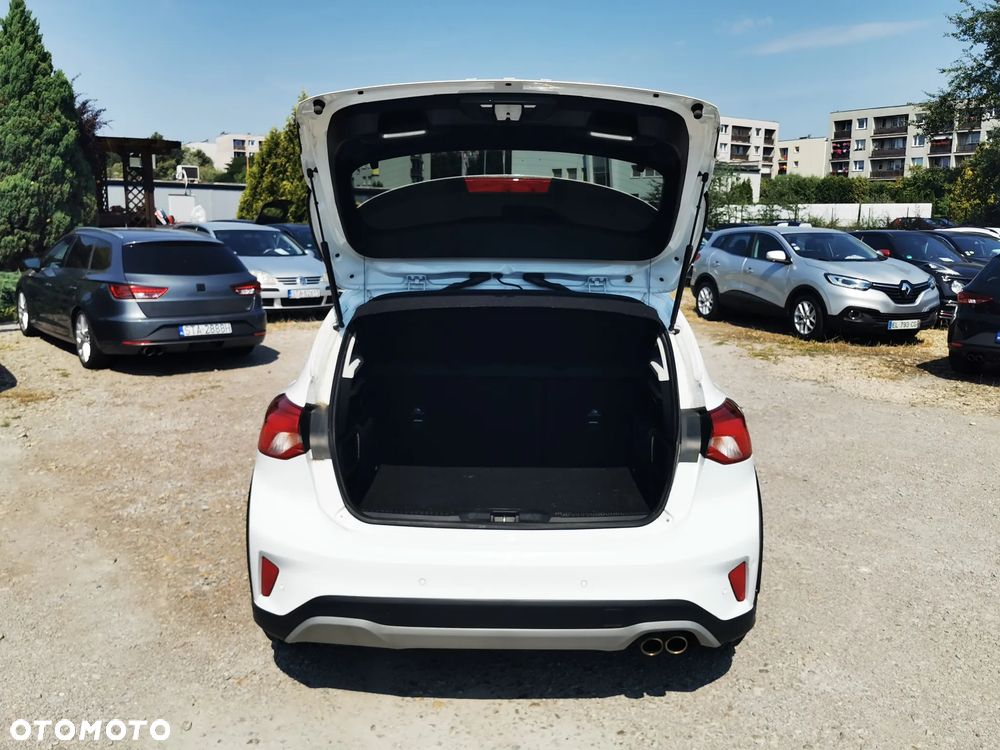 Ford Focus 1.0 EcoBoost Start-Stopp-System ACTIVE DESIGN - 12