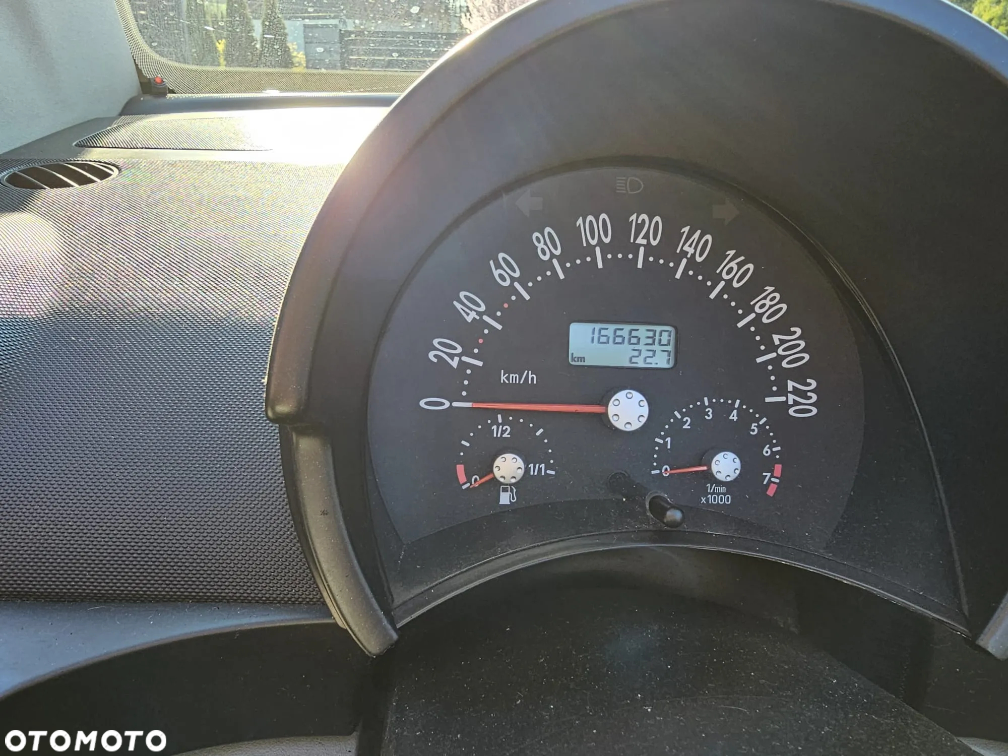 Volkswagen New Beetle Cabriolet 2.0 - 10