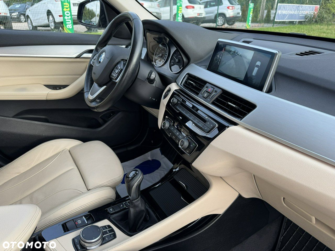 BMW X1 xDrive18d Sport Line - 37