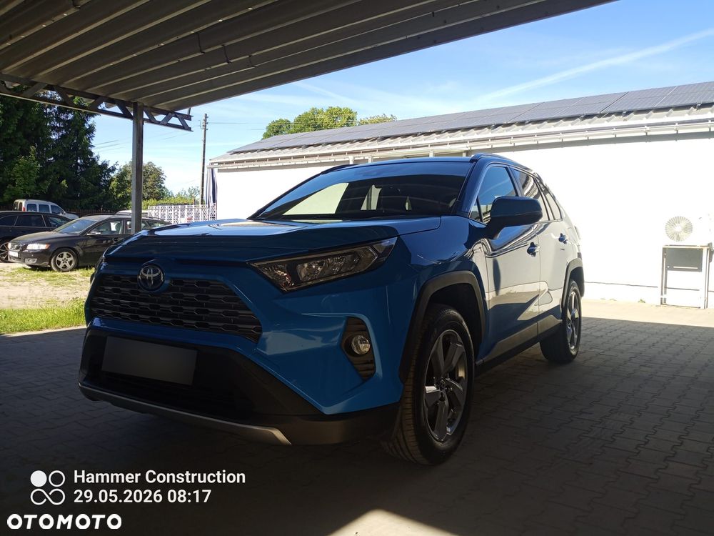 Toyota RAV4 - 8