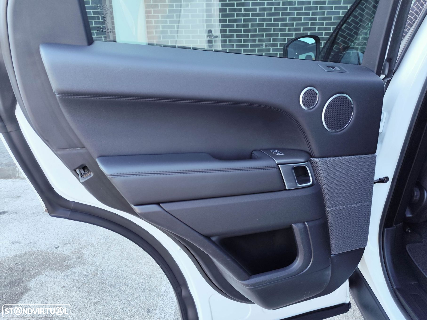 Land Rover Range Rover Sport 2.0 SD4 S - 33