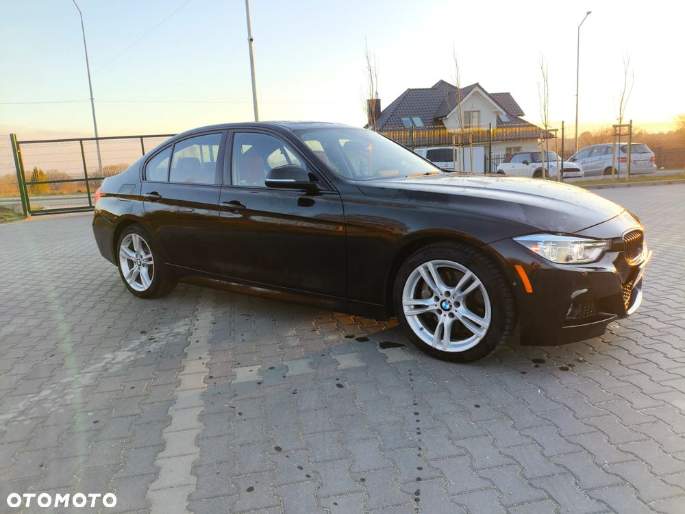 BMW Seria 3 330i xDrive Edition M Sport Shadow - 11